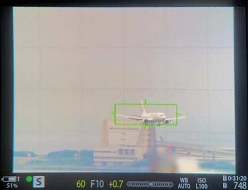 オリンパス「OM-D E-M1X」2