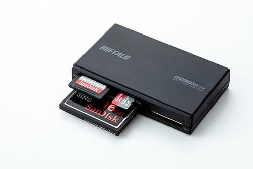 【付加機能02】複数カードを同時に読み込める機種もある イメージ
