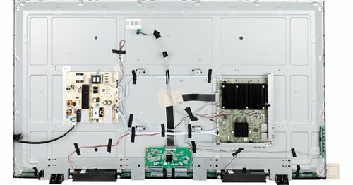 二代目ドンキ4Kも解体決定!非公開メインボードとT-CONを確認