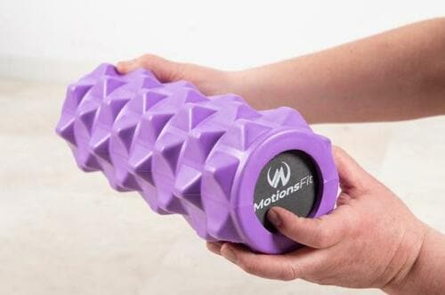 13位:1.5cmの凸凹で圧が強めの「MotionsFit」 フォームローラーおすすめ イメージ