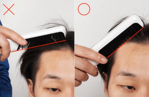 ヘアセットの手順1:前から後ろに向かって髪をとかす イメージ