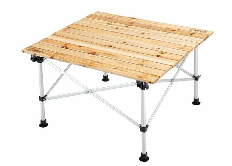 【キャンプ】アウトドアテーブル4製品を徹底比較！家でも使いやすいのは？｜プロがテスト