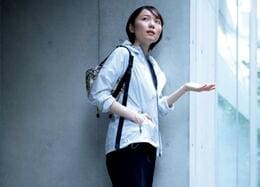 ワークマンでスポーツMIX！話題の「エアシェルジャケット」は本当に買いなの？｜テストする女性誌『LDK』が徹底検証