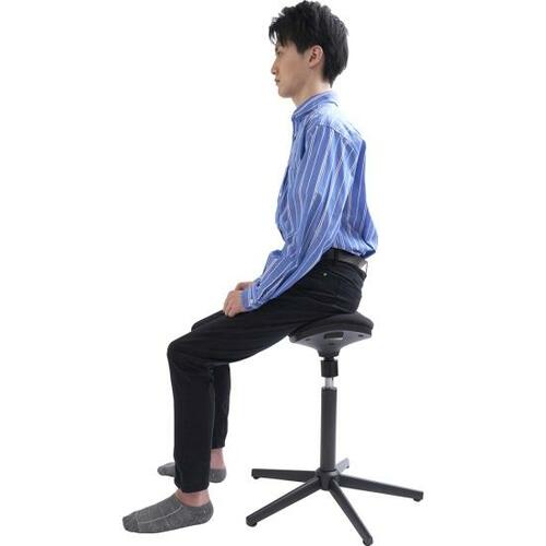 自然と姿勢が整い集中できる！ イメージ