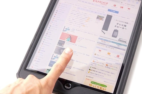 違和感のないタッチ操作が可能 iPad用防水ケースおすすめ イメージ