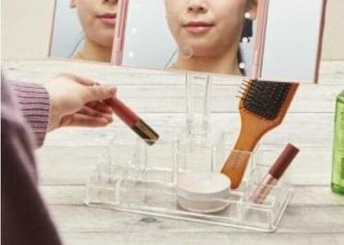 フランフラン「ラミラ LED 三面ミラー」と比較！ イメージ