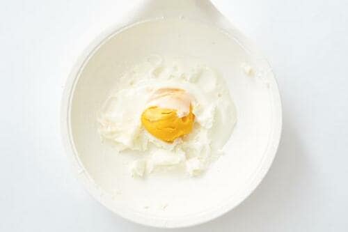 卵がレンジ内で大爆発 すがすがしい朝が台無し イメージ