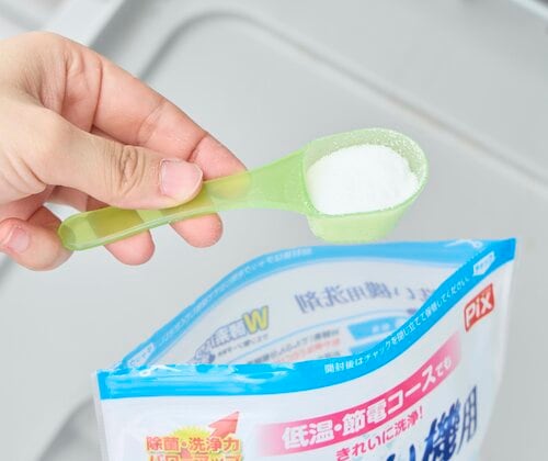 付属スプーンで入れる量を調整できる 食洗機用洗剤おすすめ イメージ