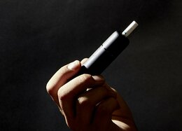 IQOS派が揺らぐ“連続20本吸い”の電子タバコ、ご存知ですか？