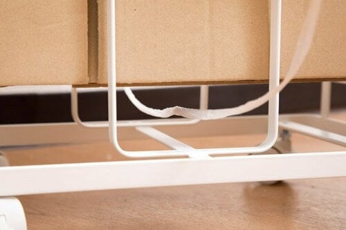 段ボールがたまったら一気に縛りあげられる イメージ2