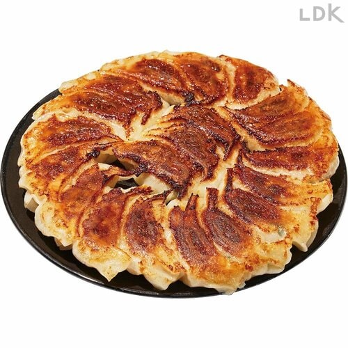 お酒のつまみには最適！ 冷凍餃子おすすめ イメージ
