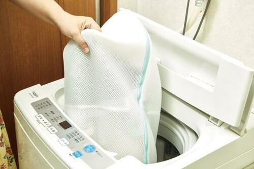 洗濯カゴのまま洗濯機にポン！仕分けもできる超便利なネット イメージ
