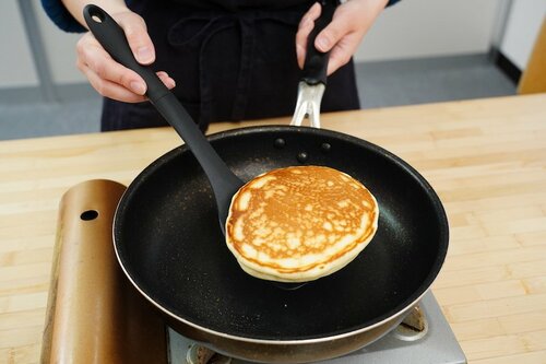 5位: OXO ナイロンターナー
