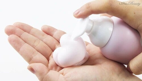 【使い心地】濃密泡だから摩擦レスで洗える 2024年ベストコスメおすすめ イメージ