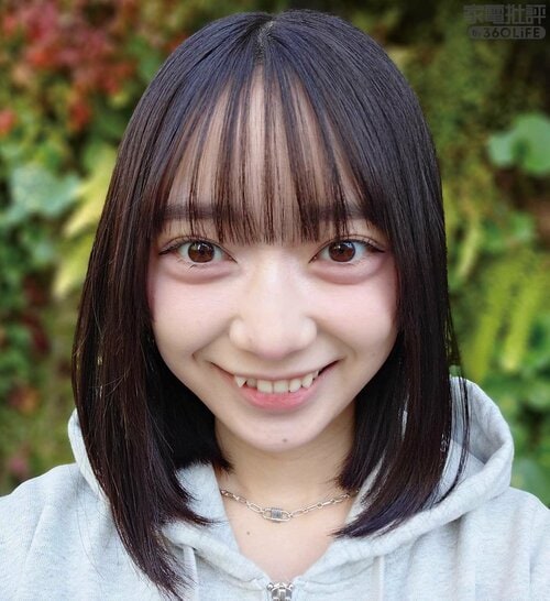 人物：自撮り［良好］ ハイエンドスマホおすすめ イメージ