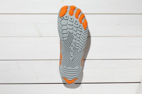 【防滑性】しっかりグリップする ベアフットシューズおすすめ イメージ