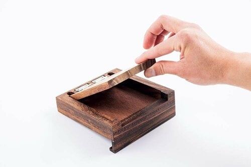 インテリアとしてもおしゃれな「木製タブレットスタンド」は？ イメージ2