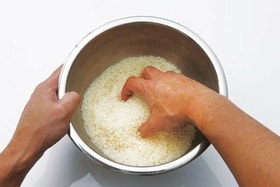 知ってた？ 無洗米は「アレ」すると美味しくなるんです