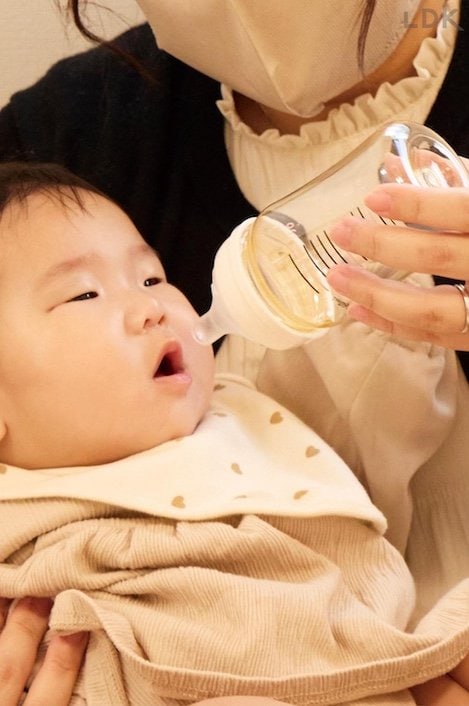 テスト2：飲ませやすさ 哺乳瓶おすすめ イメージ