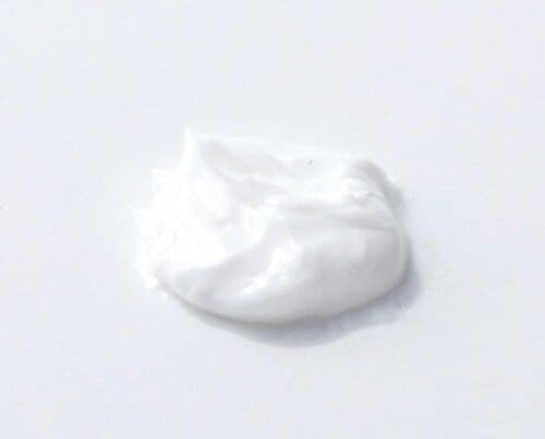 C評価: 伸びが悪いドゥ・ラ・メールはベタつく使用感でクリームで最下位