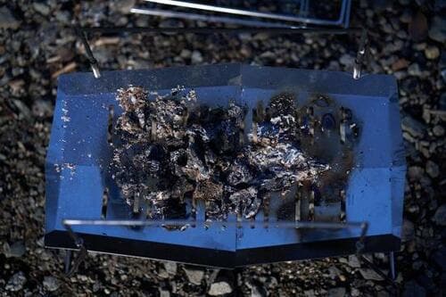大きな薪も切らずに使える イメージ
