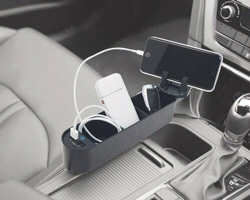 星光産業:USBマルチホルダー:カーアクセサリ