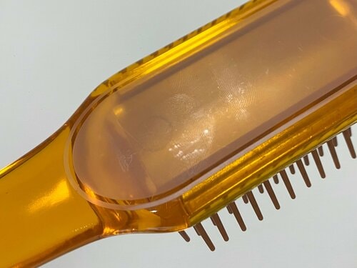 汚れが目立ちやすい ヘアブラシおすすめ イメージ