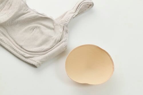 ナイトブラはカップ付きのほうがいい？ ナイトブラおすすめ イメージ