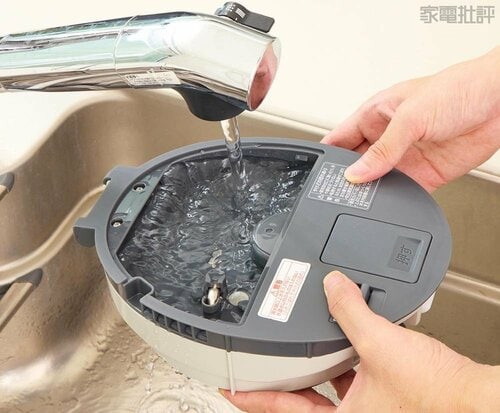 【フタ】外ブタ・内ブタはマメに水洗い(毎回) 加湿器おすすめ イメージ