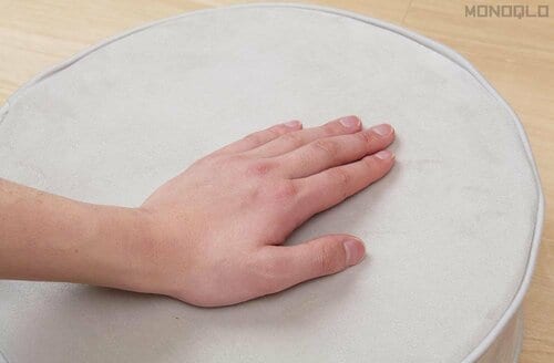 ベルベットのようななめらかな手触り フロアクッションおすすめ イメージ