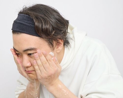 テスト2:洗い流しやすさ シェービングジェルおすすめ イメージ