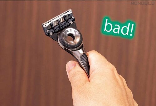 1：力を入れ過ぎないように剃る T字カミソリおすすめ イメージ2