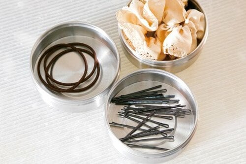 あるだけでオシャレになる丸くてくっつく小物入れ イメージ4