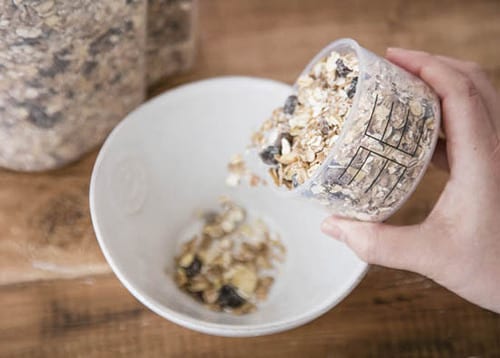 フタが計量器になっていて便利です イメージ2