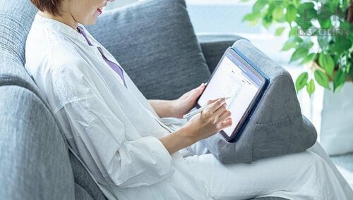 タブレットで“書く”作業をするなら安定感があって書きやすい イメージ