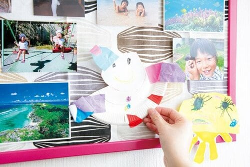 子どもの作品のライブラリに!布を挟むだけで額縁の下地が完成 イメージ3