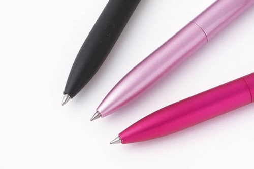 ペン先の適度な重みで安定の筆記感滑らかな操作性のジェットストリーム イメージ