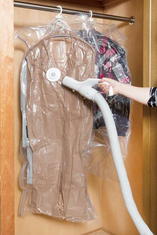 ニトリ「吊るせる圧縮袋」 イメージ2