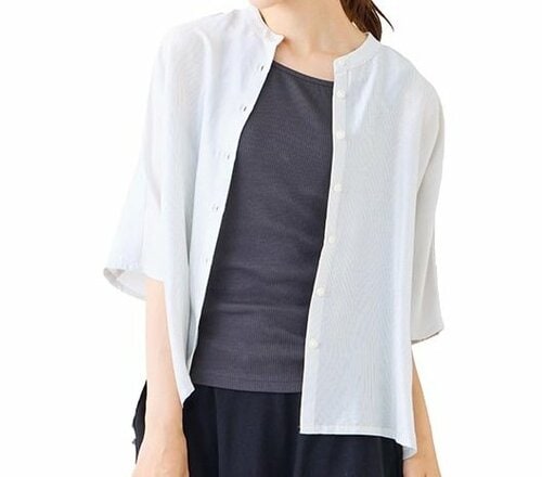 ゆとりがあるから重ね着しやすい 無印良品ファッション　おすすめ イメージ2