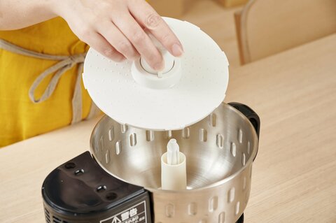 頂上決定戦】フードプロセッサーの“最強2製品”と有力新製品を料理の