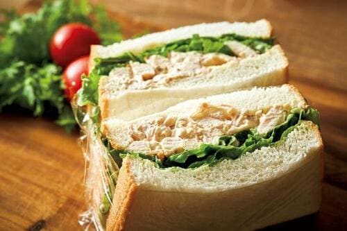 調理もカンタン! 真空パック入りで湯煎するだけ!