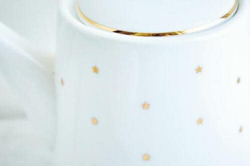 小さな金の星が上品デザイン! お値段以上に高見えの“ニトリ” イメージ7