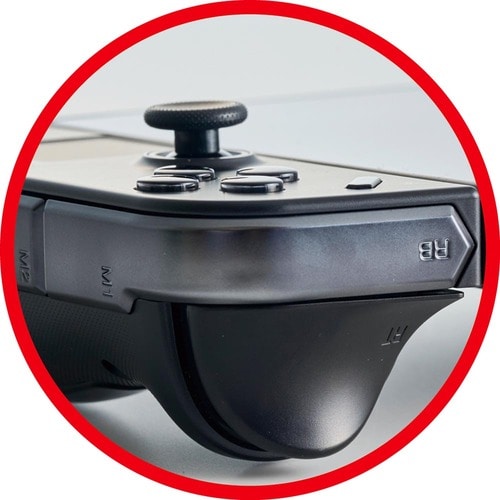 【操作性】操作性自体は良好。重さが気になるところ 安いポータブルゲーミングPCおすすめ イメージ