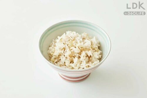和食中心にして発酵食品を取り入れて もち麦ごはんパックおすすめ イメージ