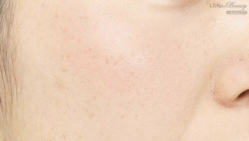 STEP2：チークを仕込む コーラルチークおすすめ イメージ