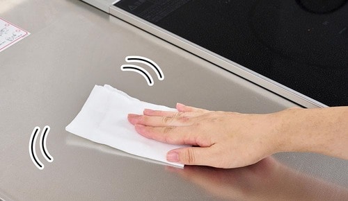ステップ8:カウンタートップをウェットシートで拭く イメージ
