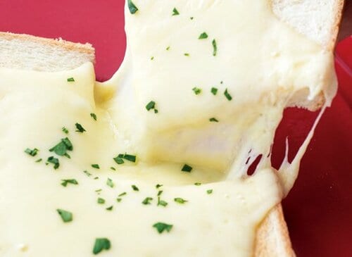 ［とろけるスライス］伸びるのにコクがあるのはセブンだけ！ イメージ2