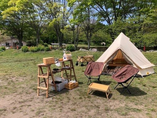 [ポイント4：カラー]キャンプサイトに溶け込む色を選ぼう イメージ