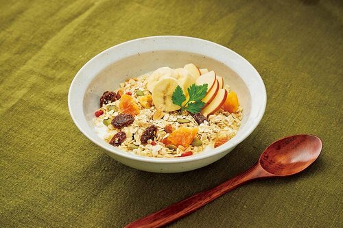 糖質オフが無理なく続く! 日食プレミアム「ピュアオートミール」