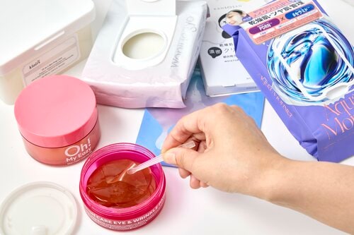 <!--td {border: 1px solid #cccccc;}br {mso-data-placement:same-cell;}--> テスト3:使用感 目元パックおすすめ イメージ